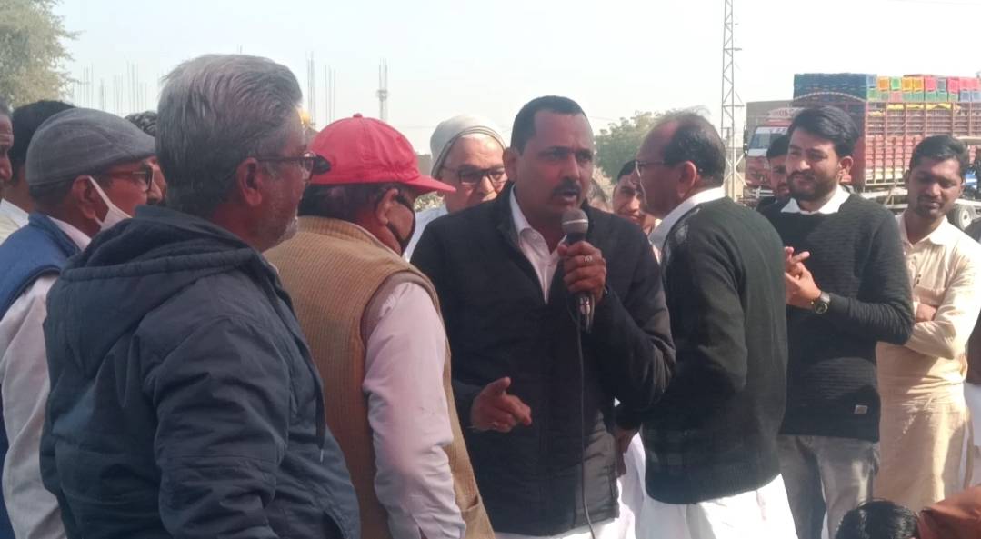 ओवरब्रिज को लेकर हनुमान मील और विधायक कासनिया आमने-सामने