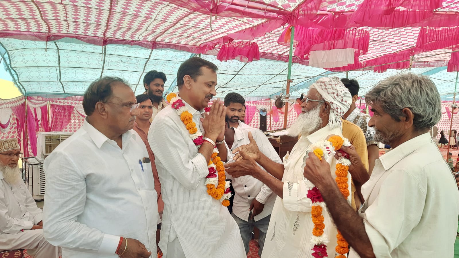 कामलिया तेली समाज का सम्मान समारोह, भूमि आवंटन के लिए जताया मील परिवार का आभार