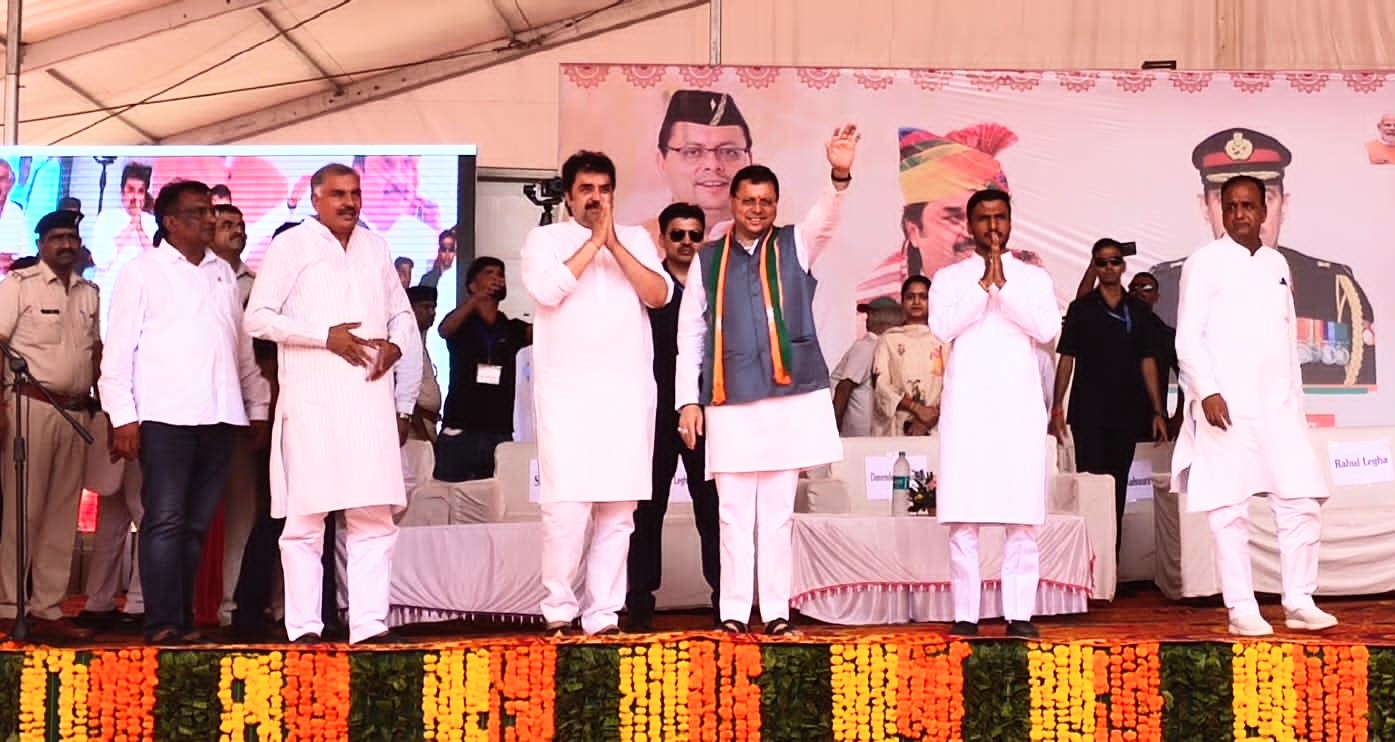 लेघा ने दिखाया दम, टिकट की टकटकी लगाए नेताओं की उड़ी नींद
